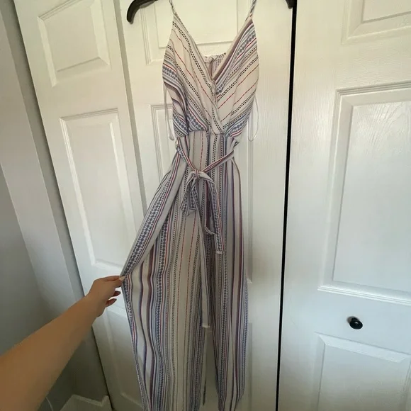 Patterned Jumpsuit - Picture 2 of 2